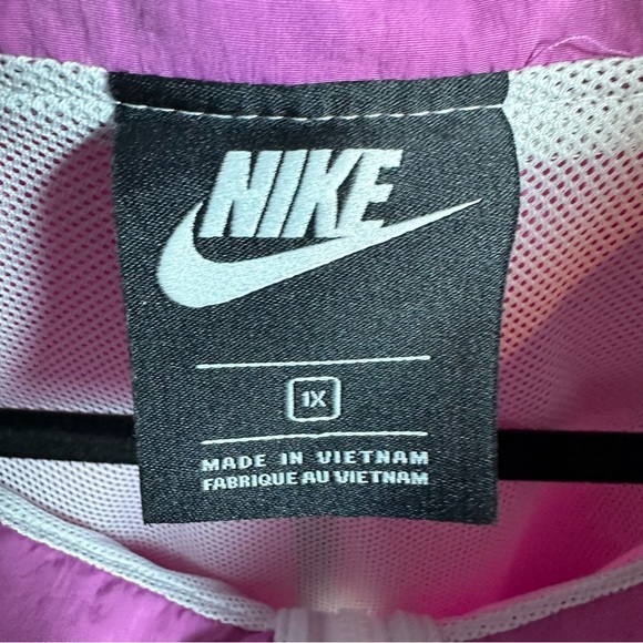 Nike women’s Sportswear Icon Clash Woven Track Jacket Blue Pink white 1X  Sporty - Picture 10 of 17